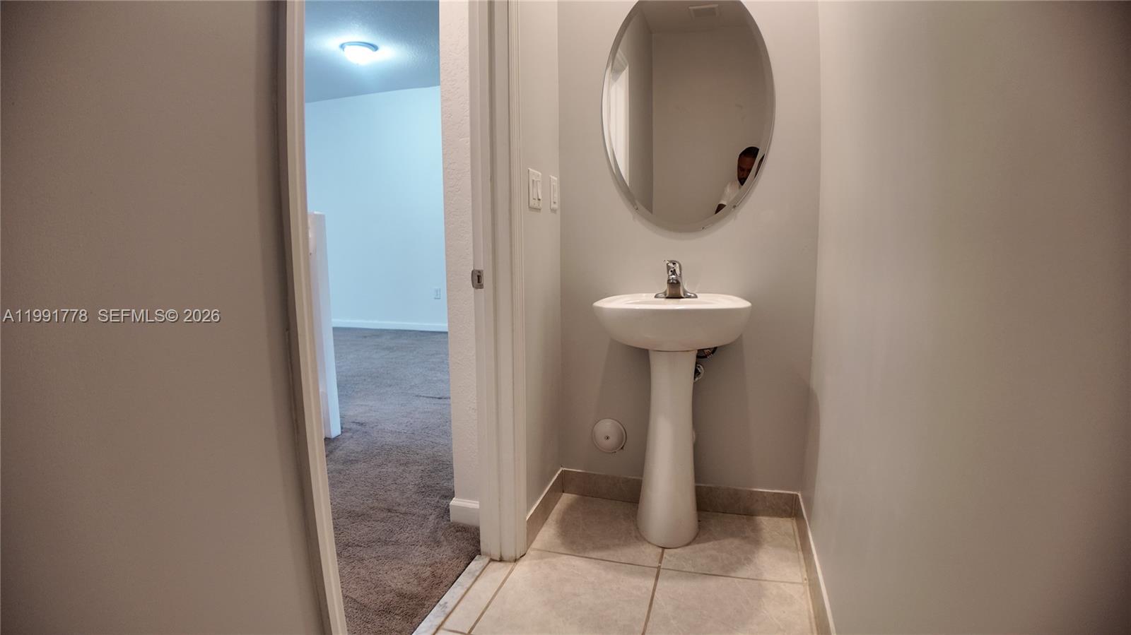 VIA VENTURA NEIGHBORHOOD - Residential