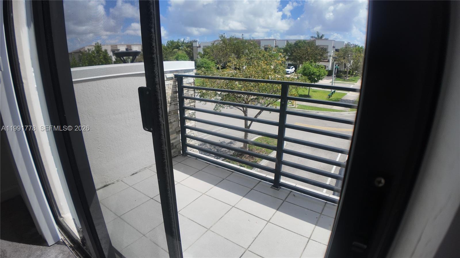 VIA VENTURA NEIGHBORHOOD - Residential