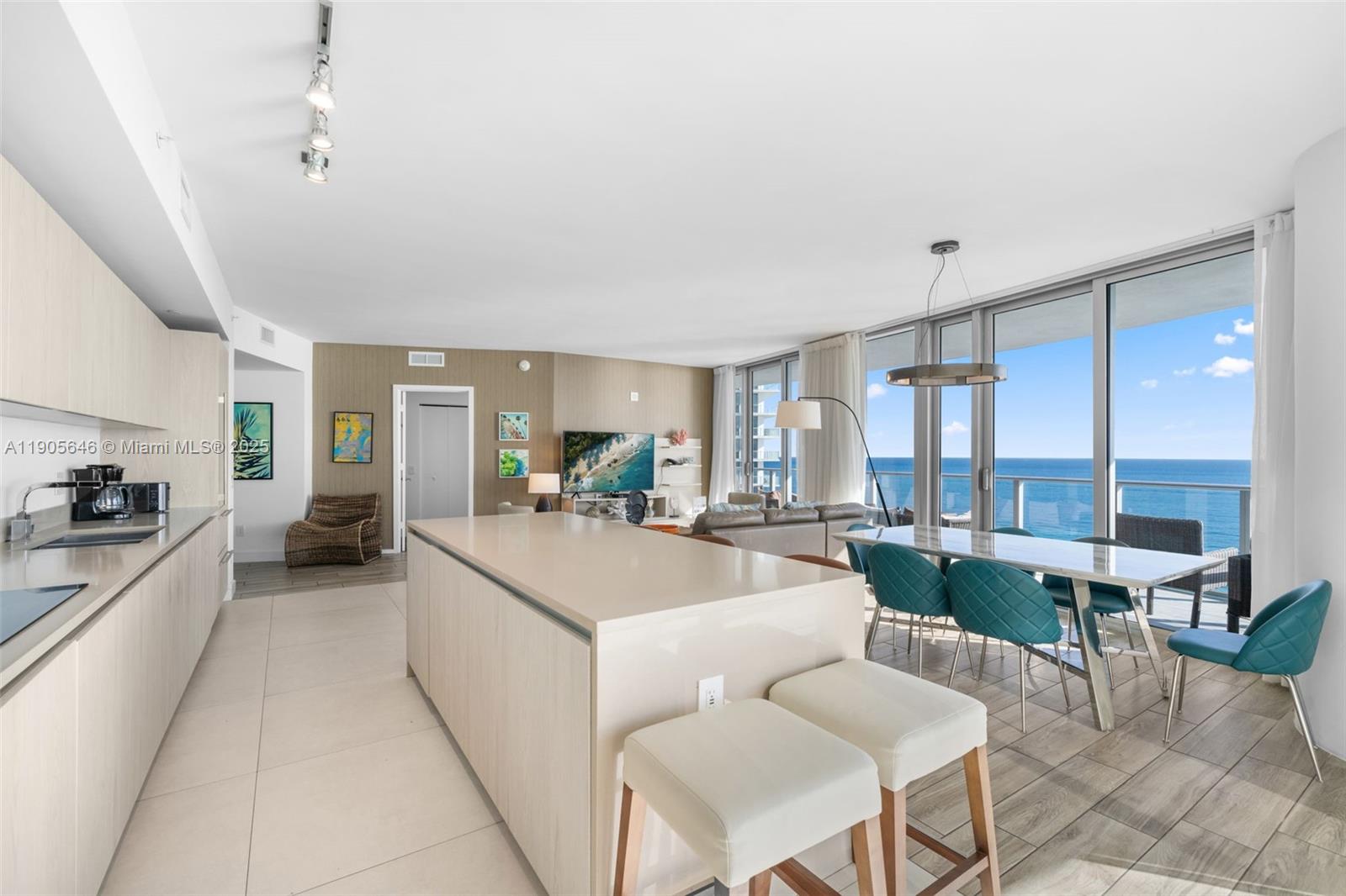 4111 SOUTH OCEAN DRIVE CO - Residential