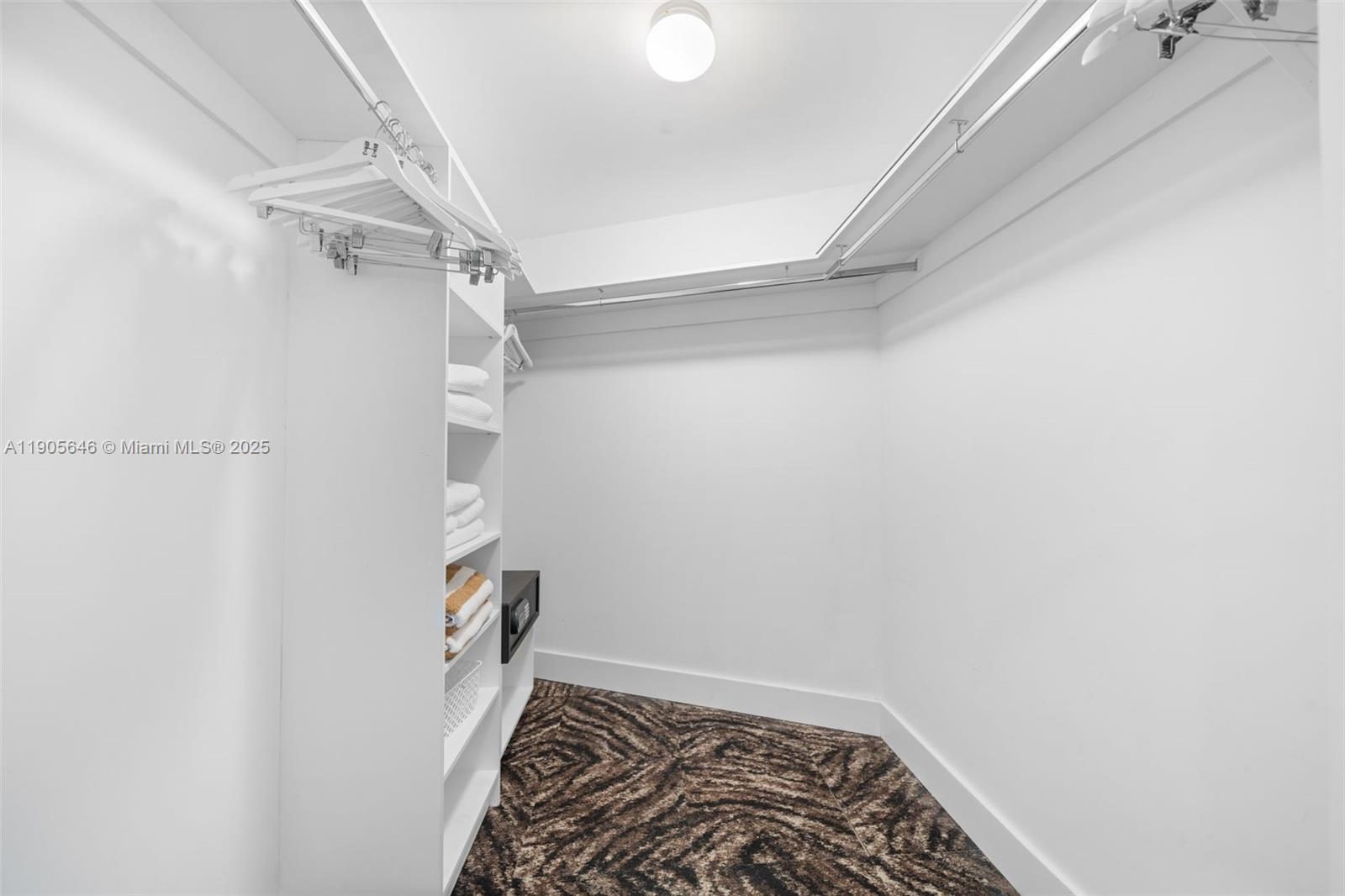 4111 SOUTH OCEAN DRIVE CO - Residential