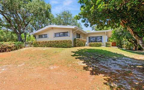 A home in Pinecrest