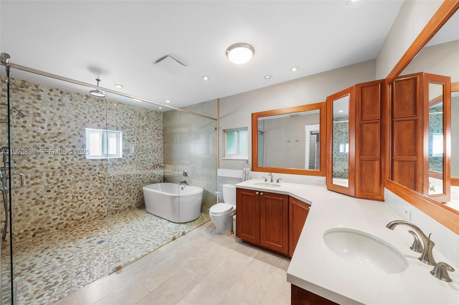 OCEAN VIEW HEIGHTS - Residential Lease