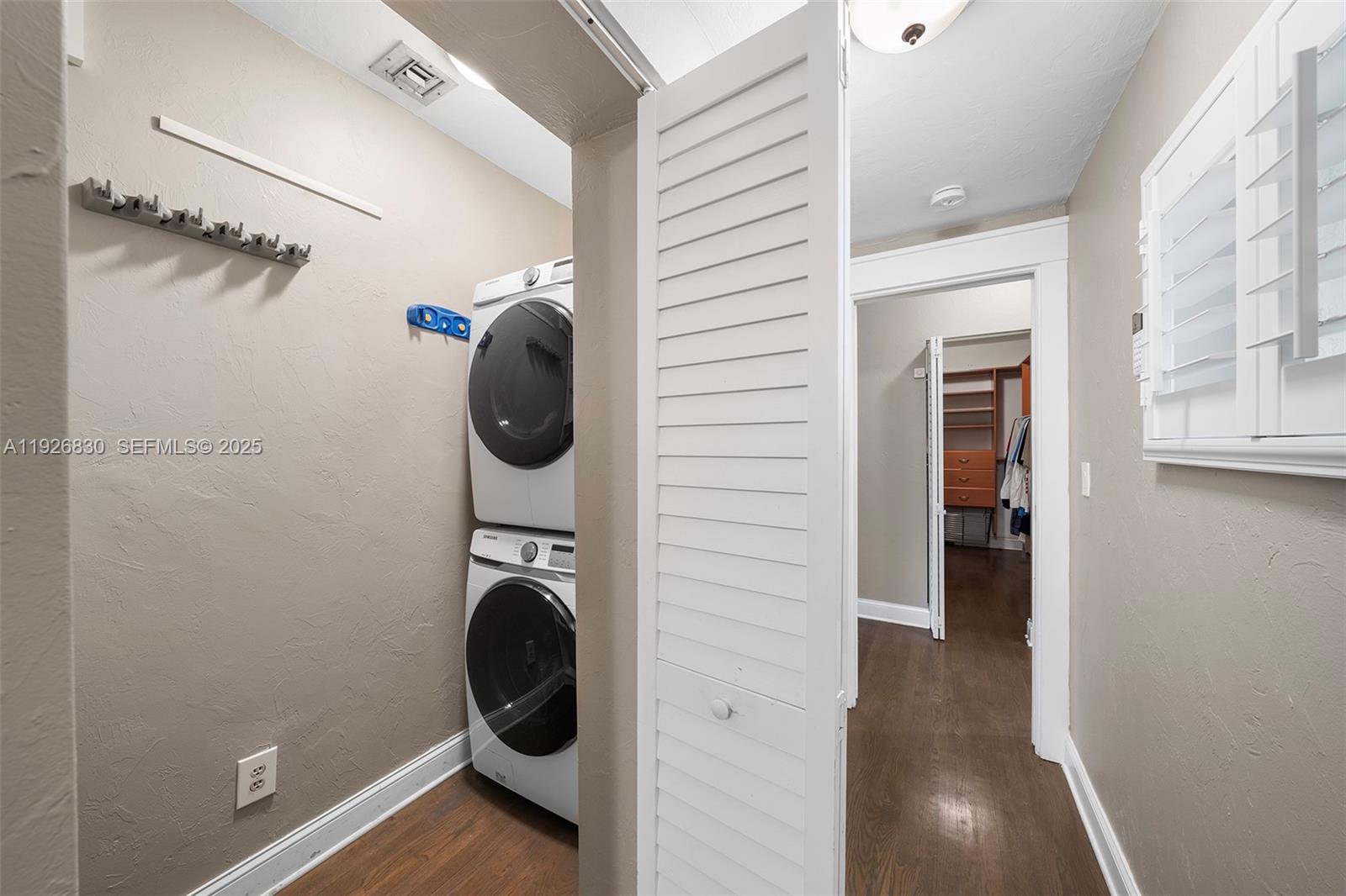 OCEAN VIEW HEIGHTS - Residential Lease