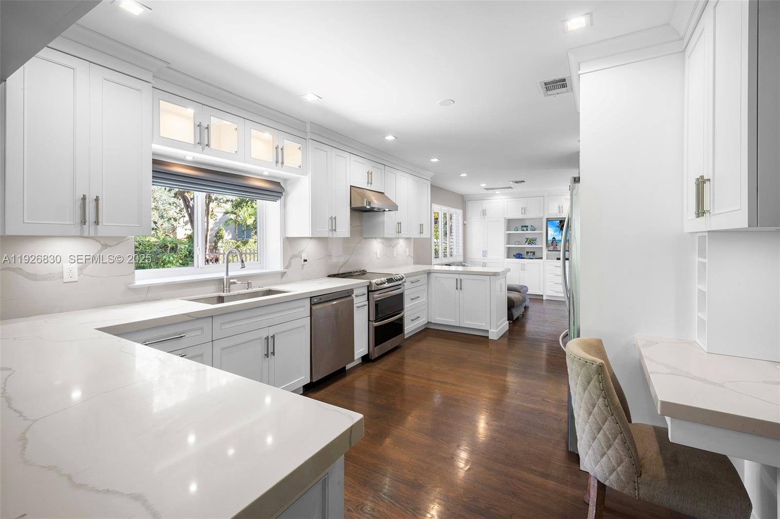 OCEAN VIEW HEIGHTS - Residential Lease