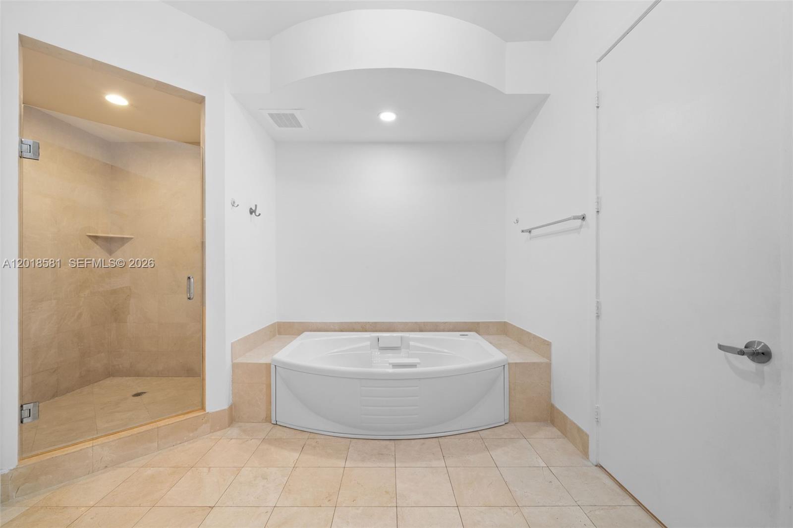 TRUMP PALACE CONDO - Residential