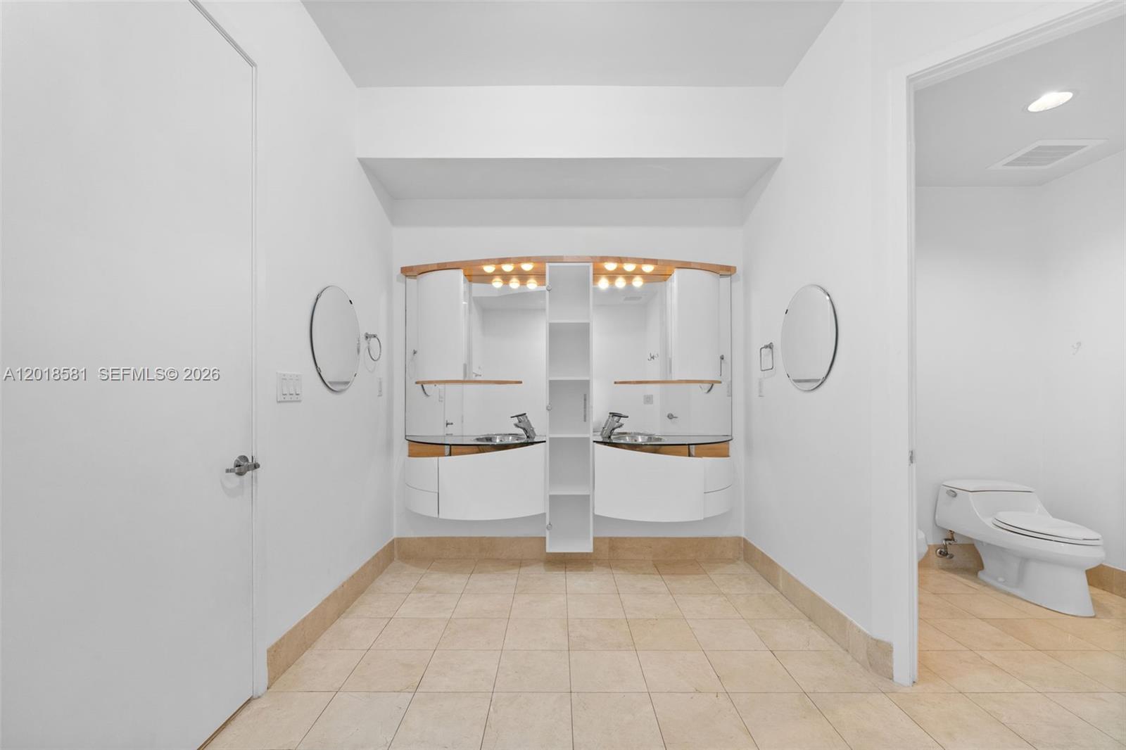 TRUMP PALACE CONDO - Residential