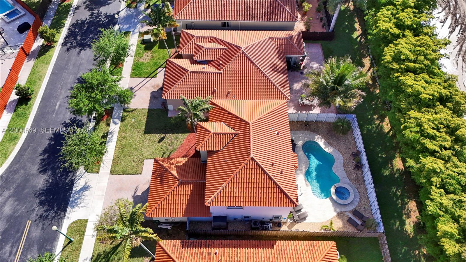 SONARA AT MALIBU BAY - Residential