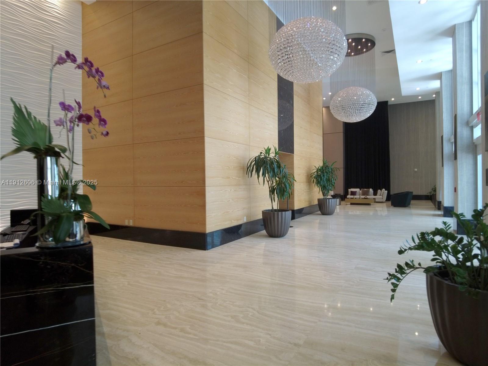 THE PLAZA 851 BRICKELL CO - Residential Lease