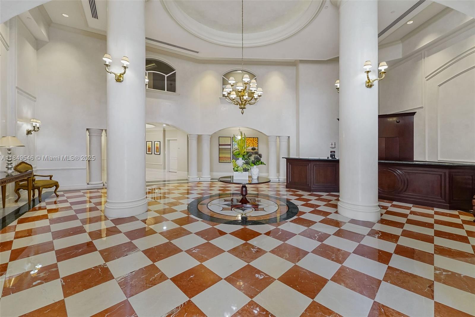 TURNBERRY VILLAGE SO TOWE - Residential