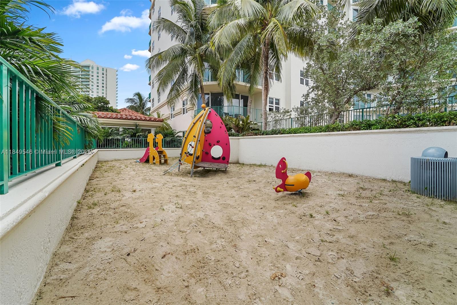 TURNBERRY VILLAGE SO TOWE - Residential