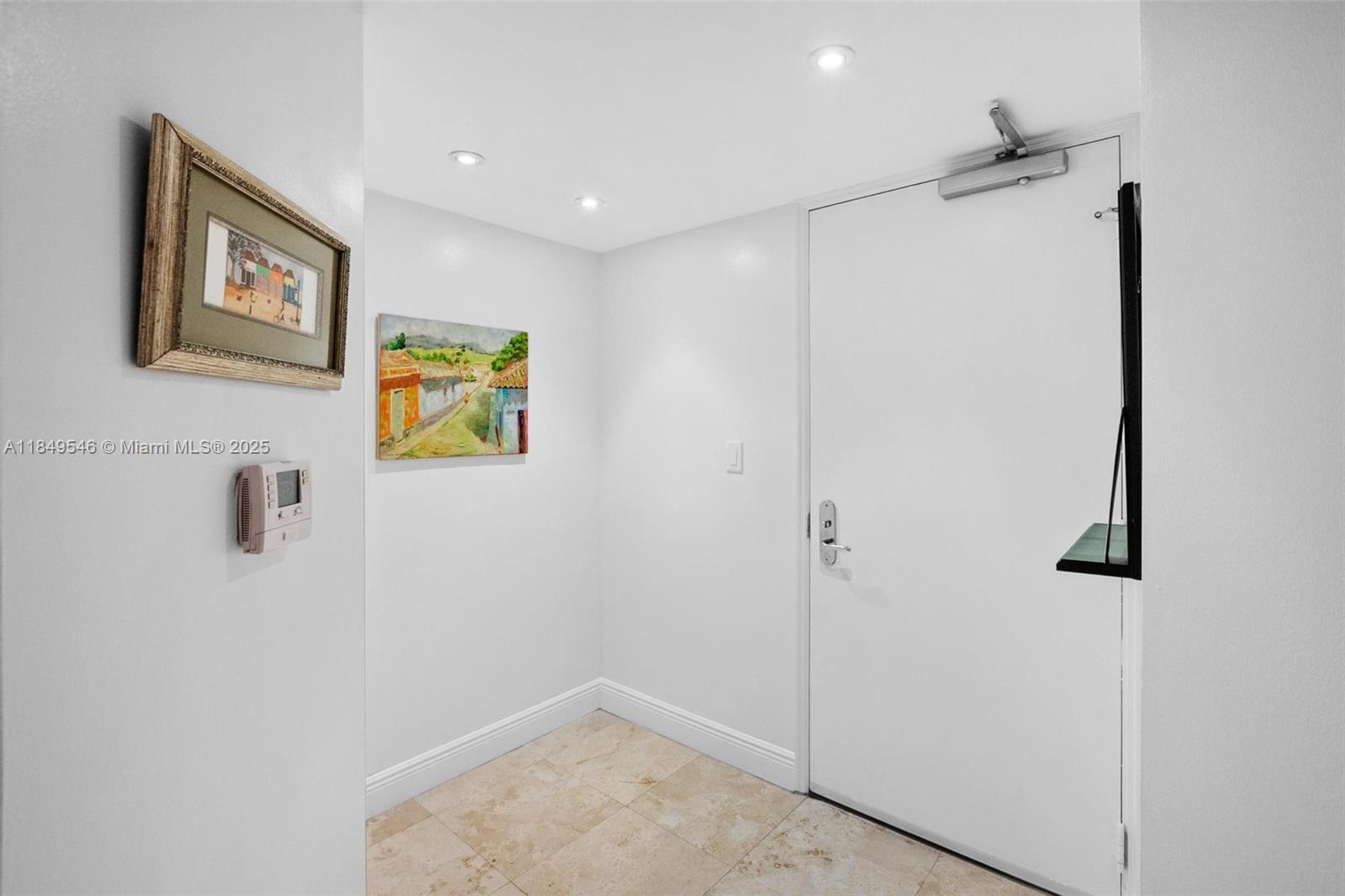 TURNBERRY VILLAGE SO TOWE - Residential