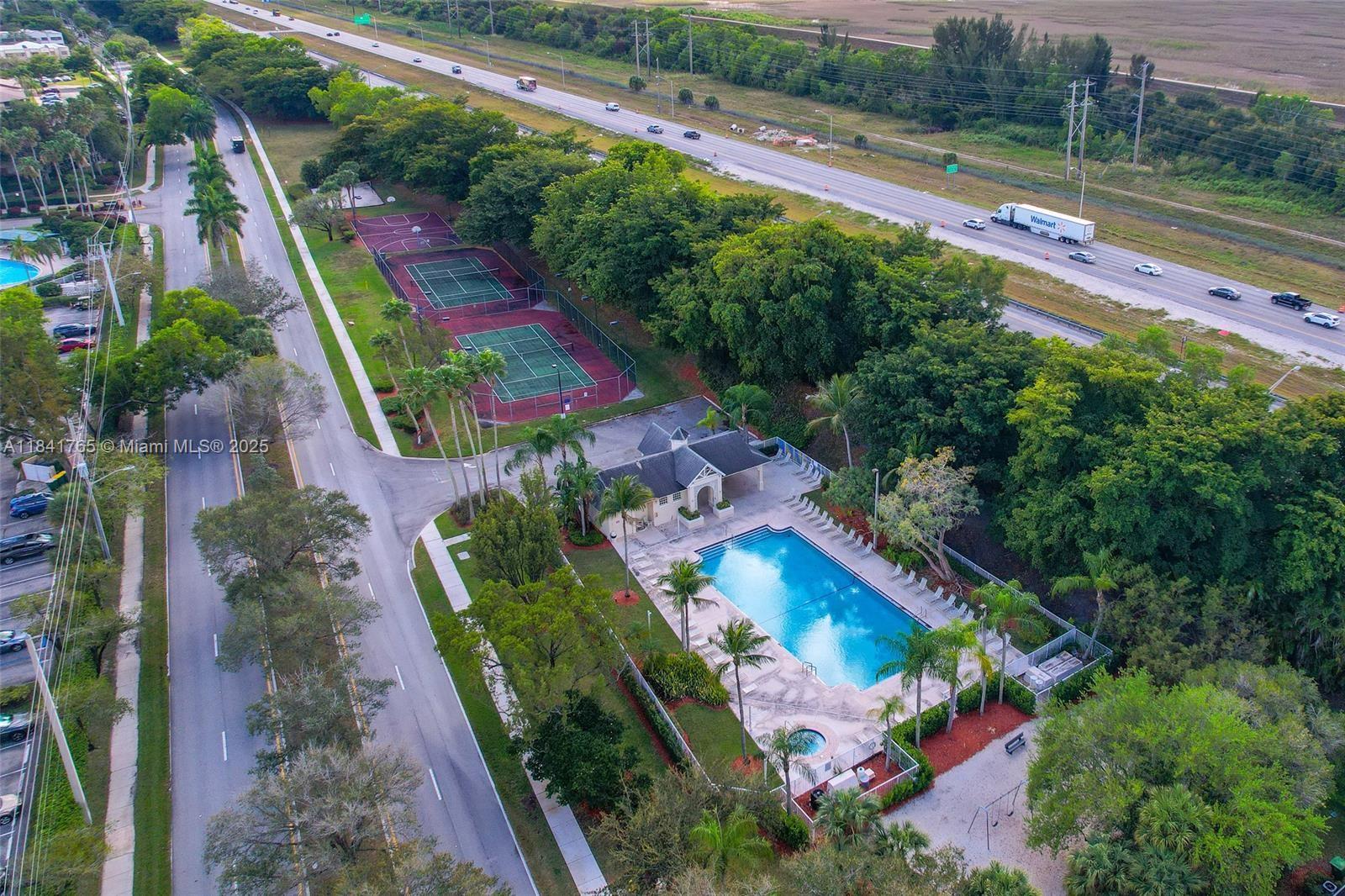 SANIBEL - Residential