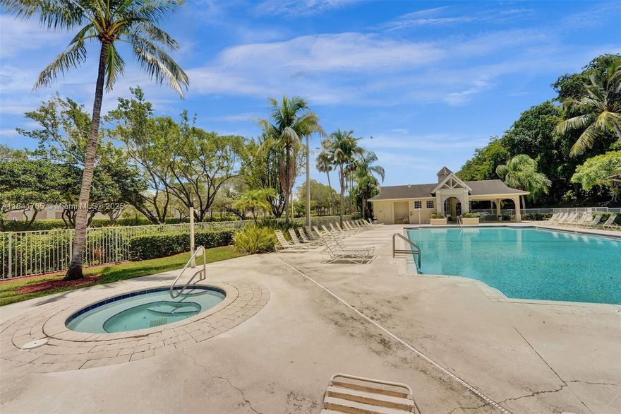 Very desirable area in Tamarac, 2 bedromms 2 bathrooms home at an exceptional price!!
Low HOA, Many amenities, Pool, gym, tennis court , volleyball court, basketball court 
Family and friendly neighborhood with easy access to highways
10 minutes to Sawgrass Mall