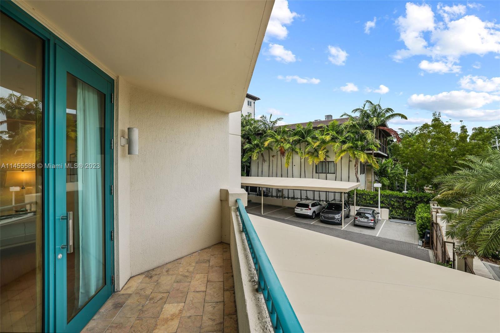 BEACON HARBOUR CONDO - Residential