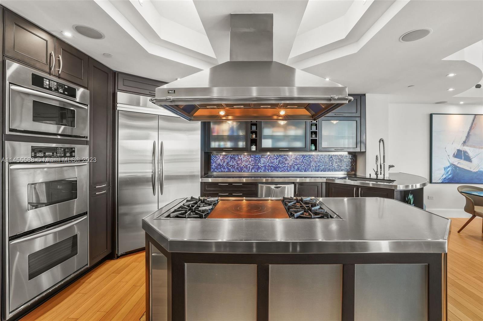 BEACON HARBOUR CONDO - Residential