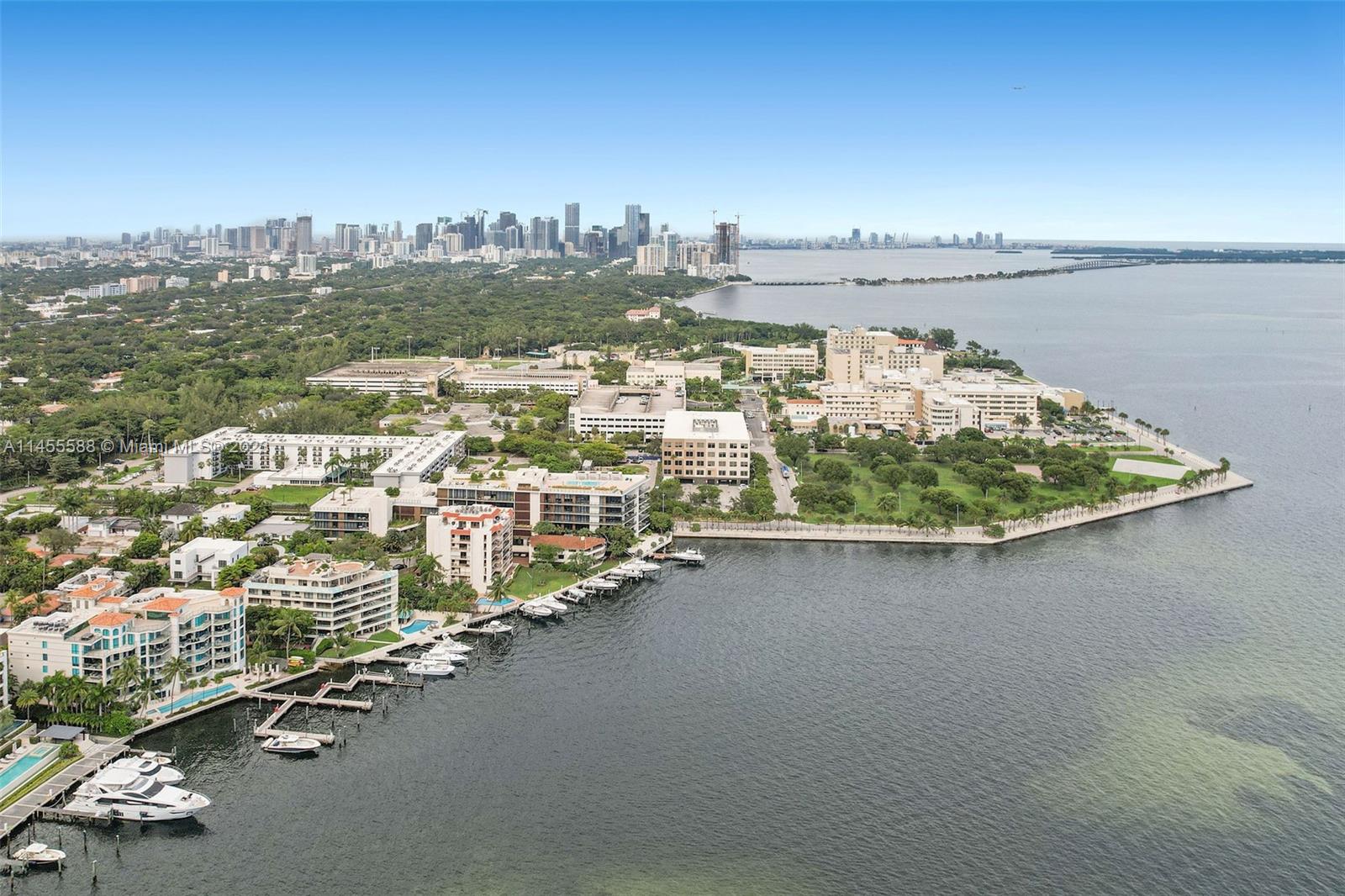 BEACON HARBOUR CONDO - Residential