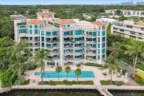 1660 W Glencoe St 101 Miami FL 33133