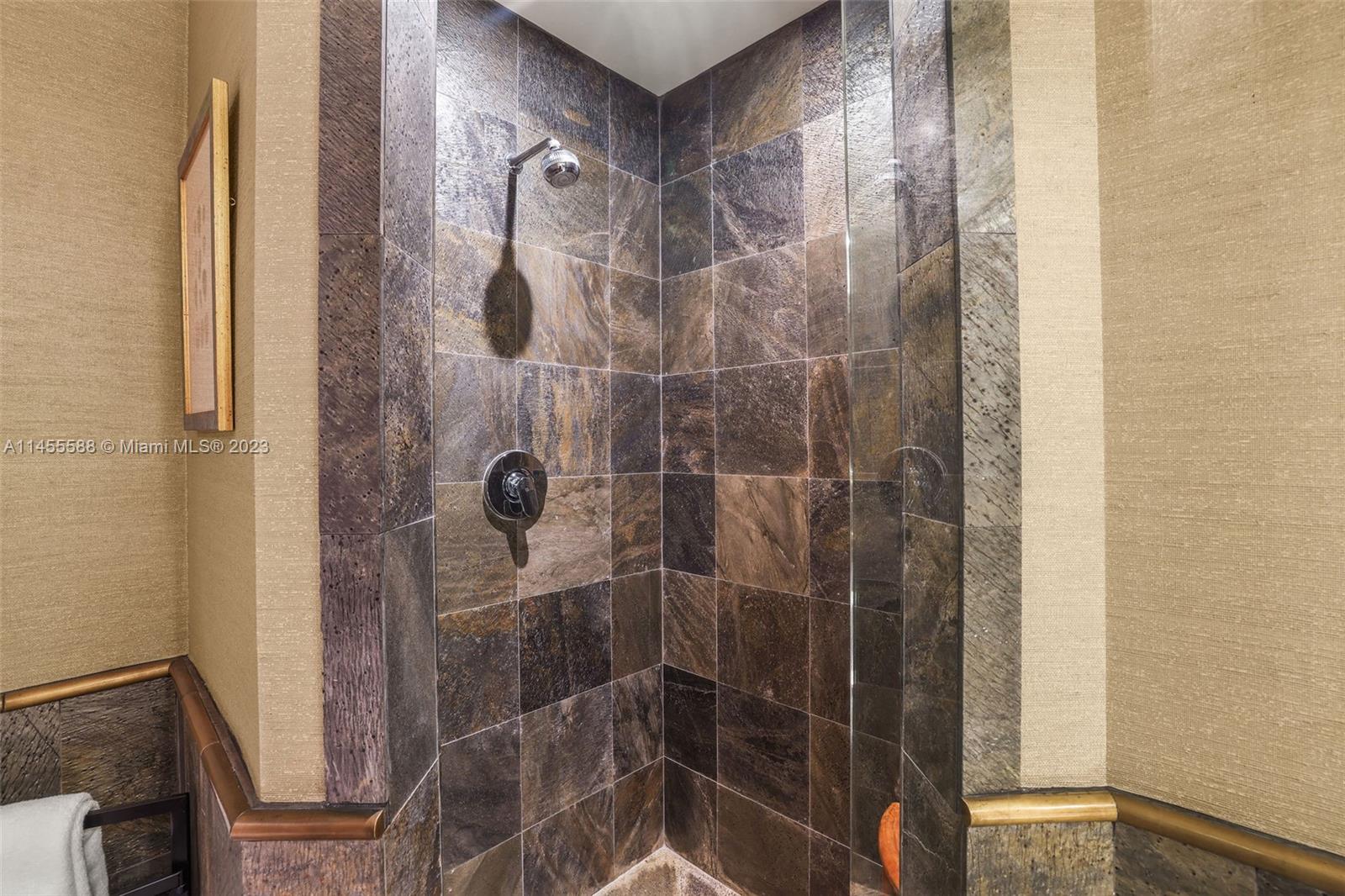 BEACON HARBOUR CONDO - Residential