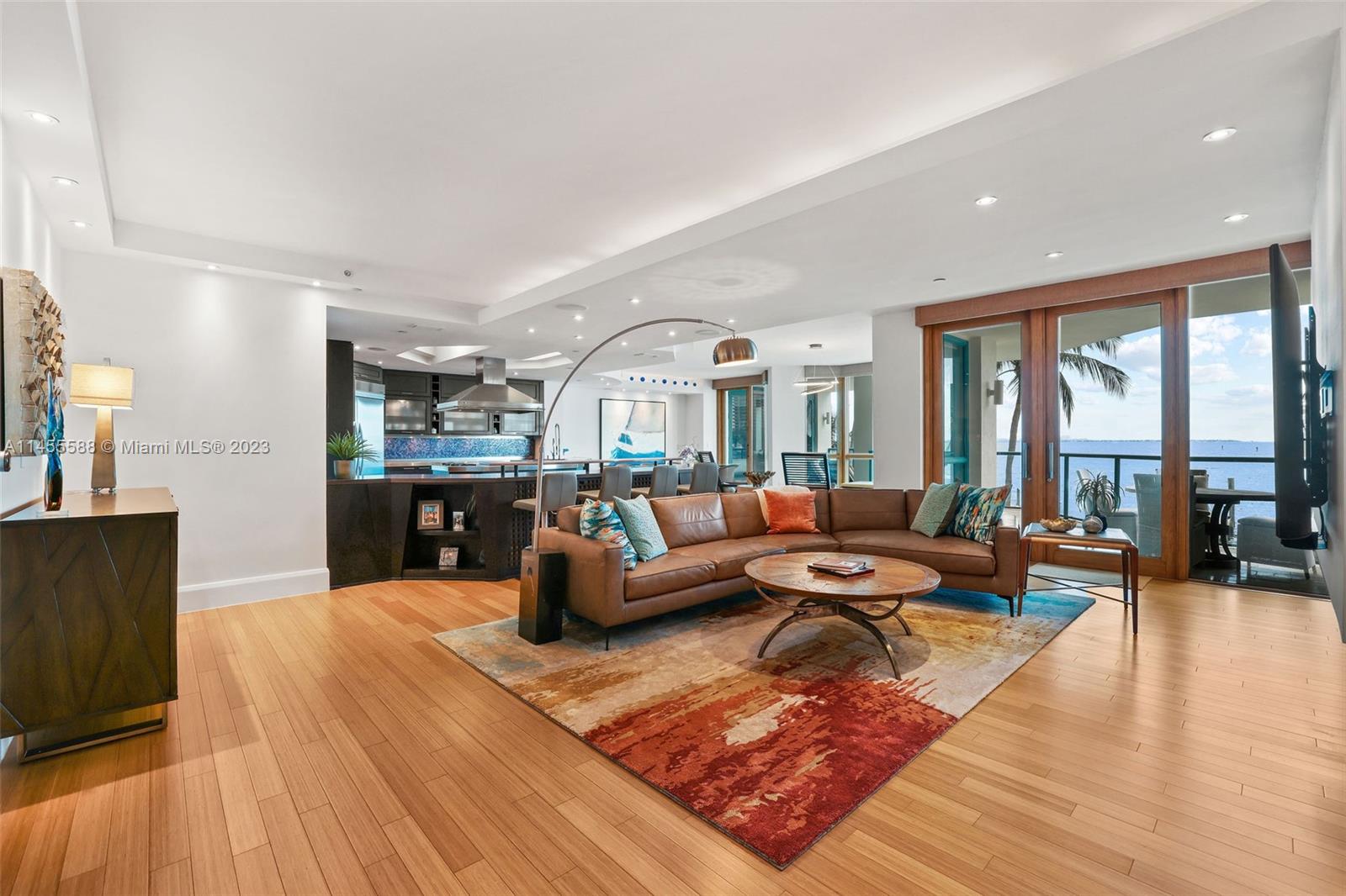 BEACON HARBOUR CONDO - Residential