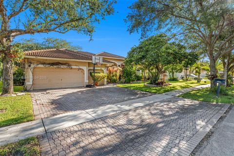 10141 SW 1st St Plantation FL 33324