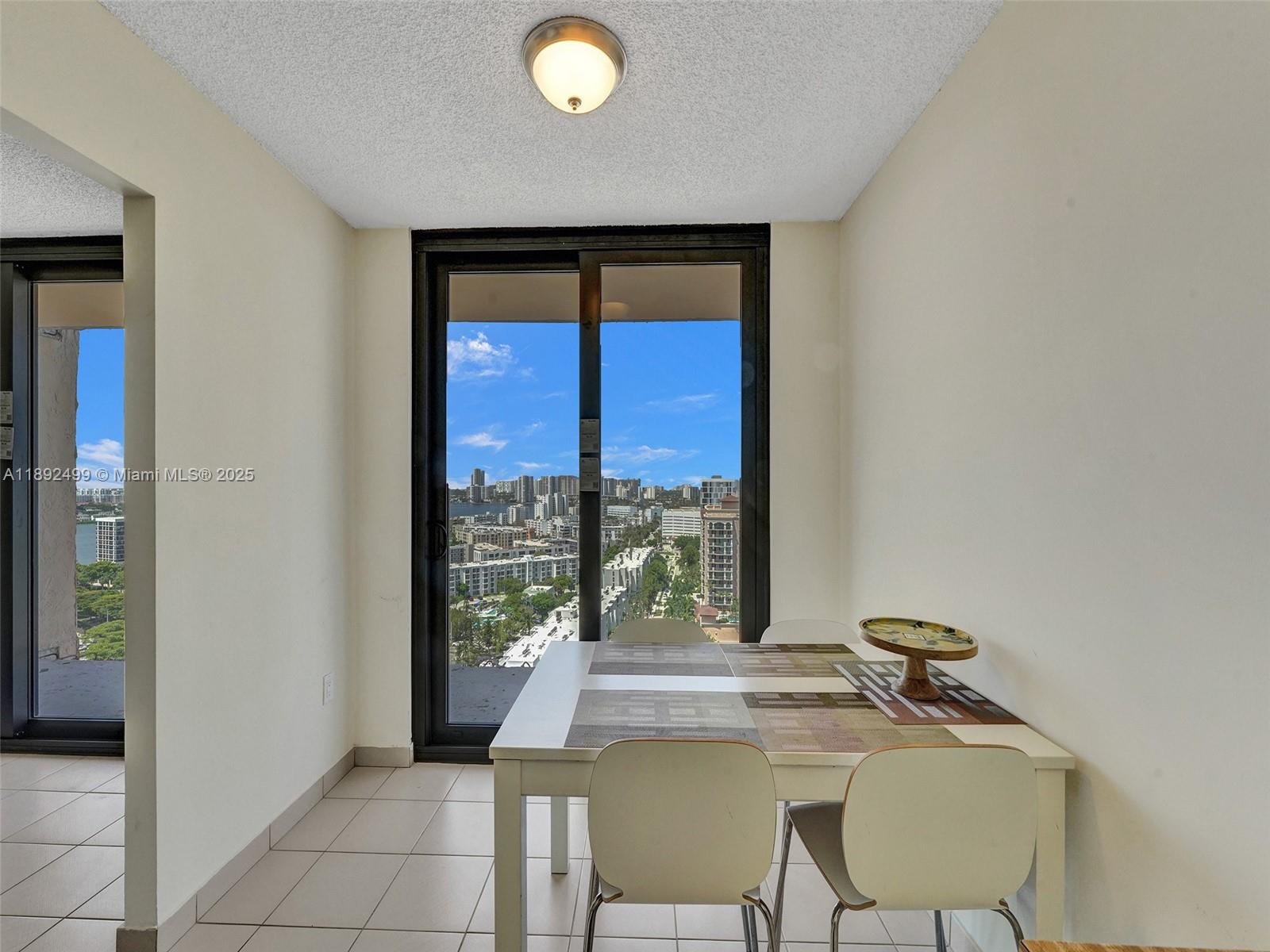 WINSTON TOWERS 600 CONDO - Residential Lease