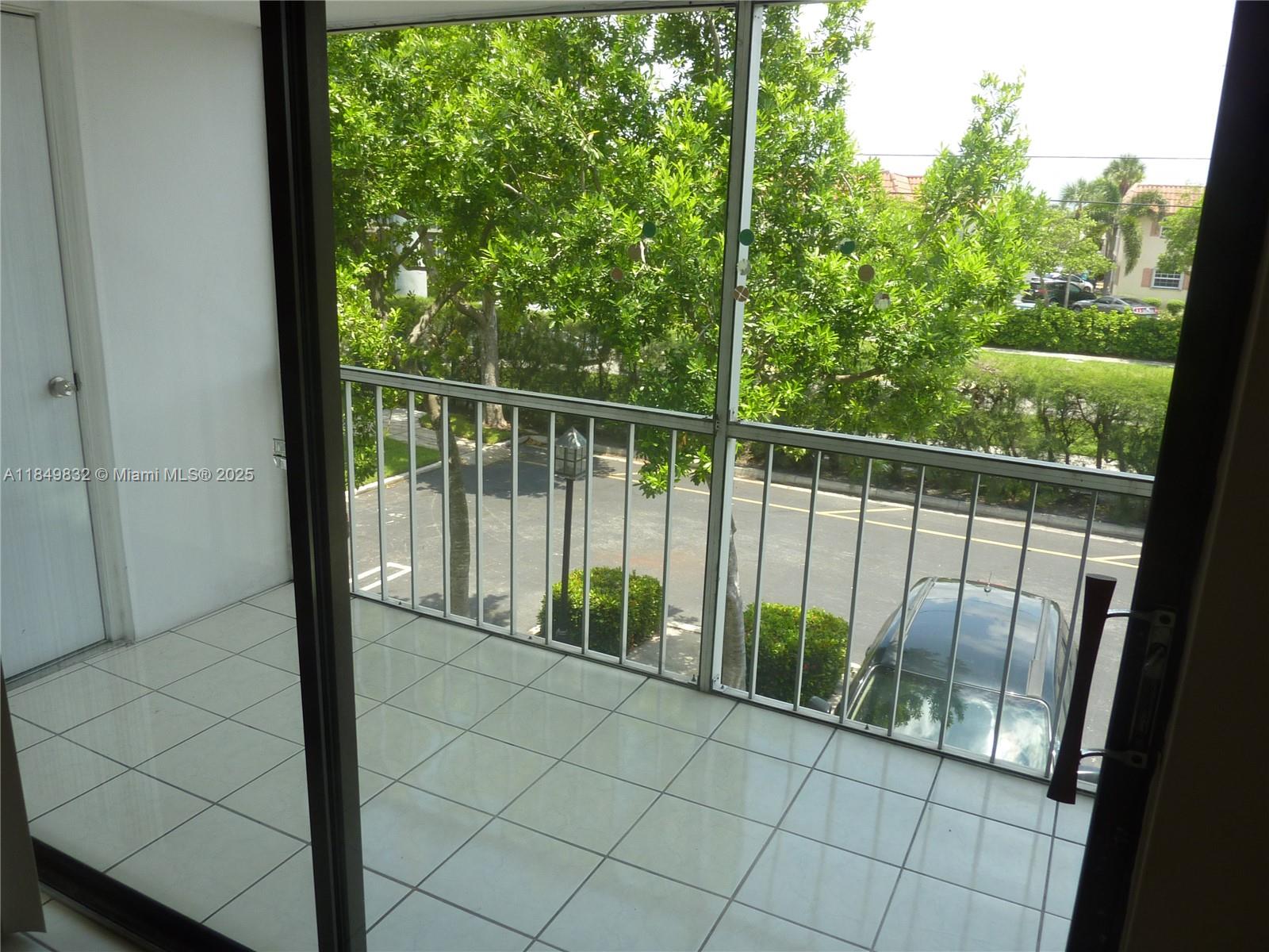 CYPRESS CLUB CONDO - Residential