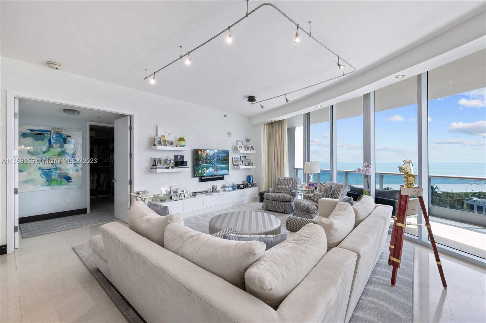 THE RESIDENCES AT THE BAT - Residential