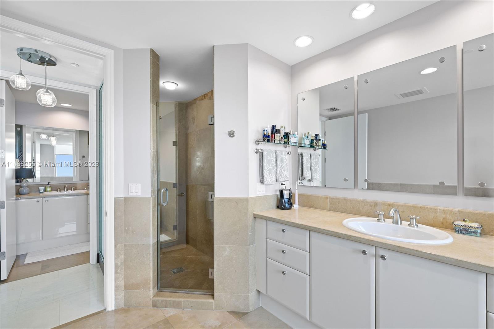 THE RESIDENCES AT THE BAT - Residential