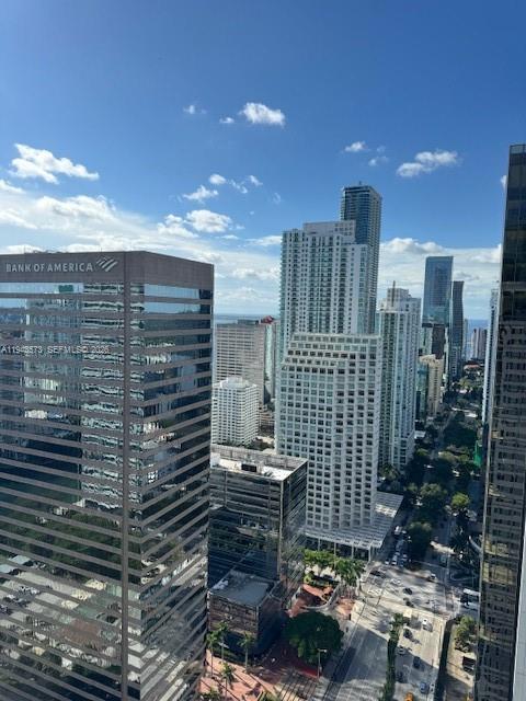 500 BRICKELL EAST CONDO - Residential Lease