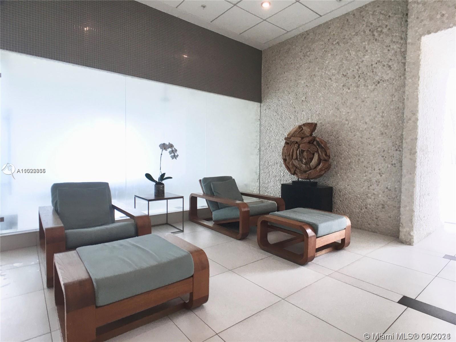 MINT CONDO - Residential Lease