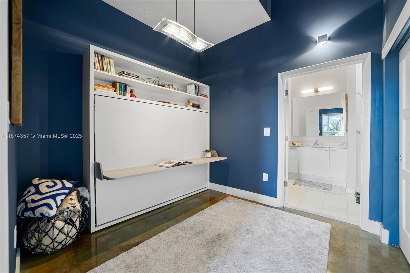 THE MERIDIAN CONDO - Residential