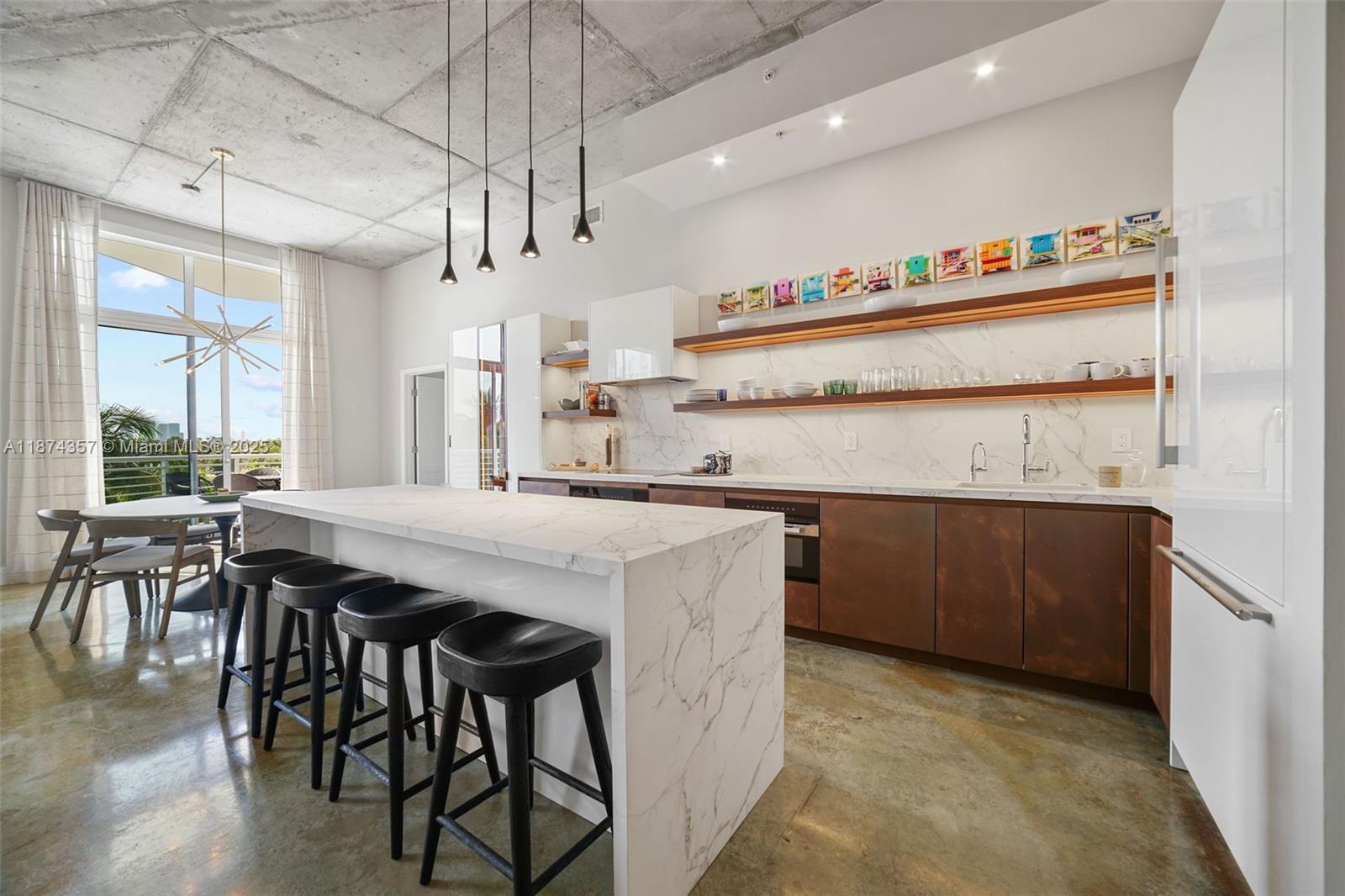 THE MERIDIAN CONDO - Residential