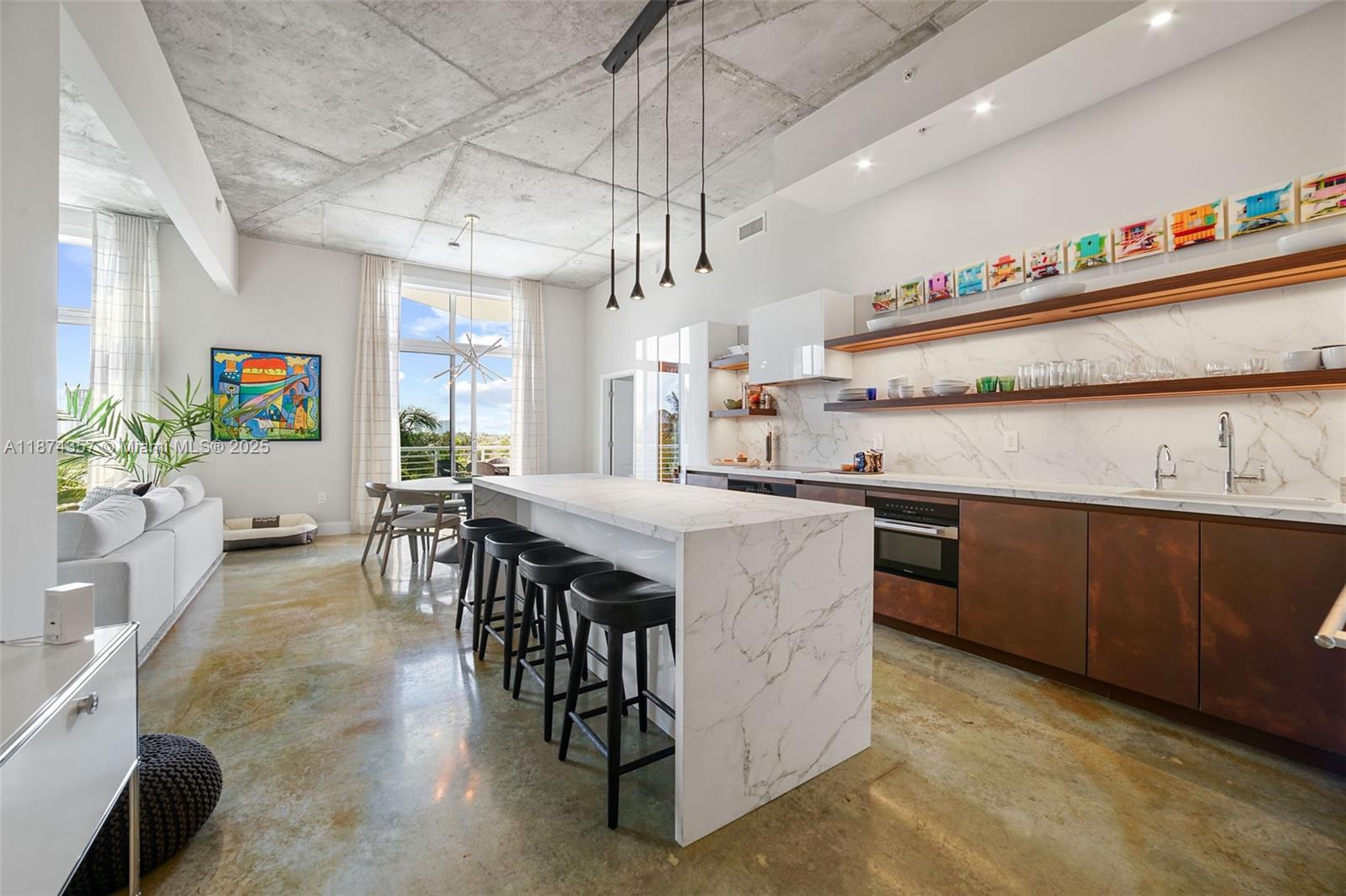 THE MERIDIAN CONDO - Residential