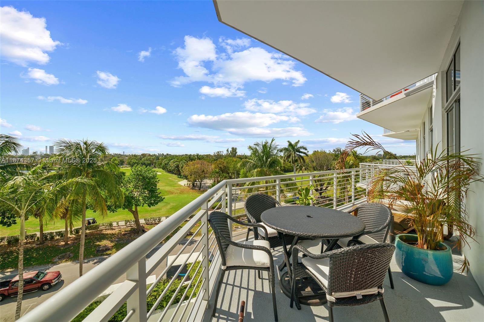 THE MERIDIAN CONDO - Residential