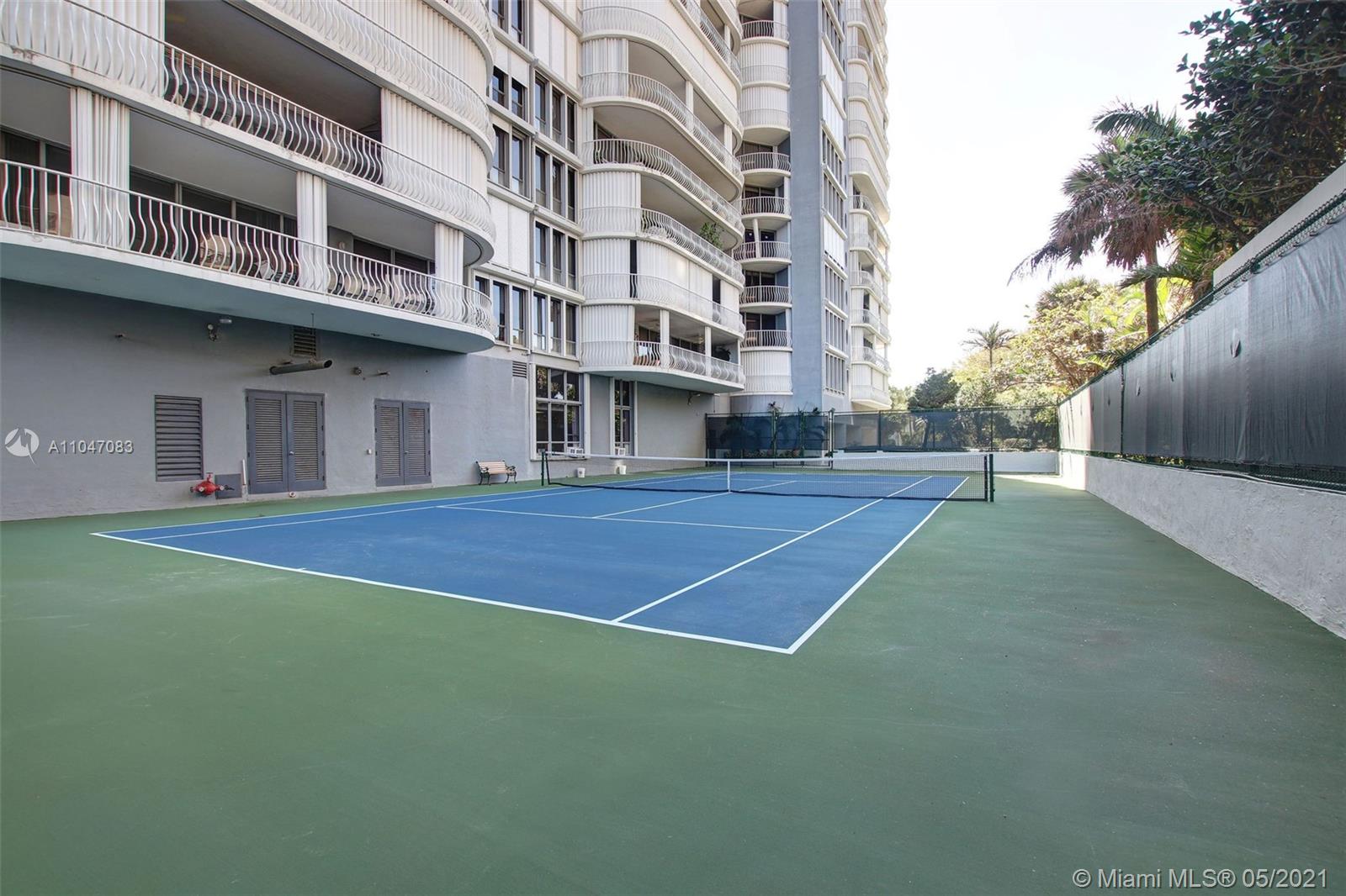 Bal Harbour 101 - Residential