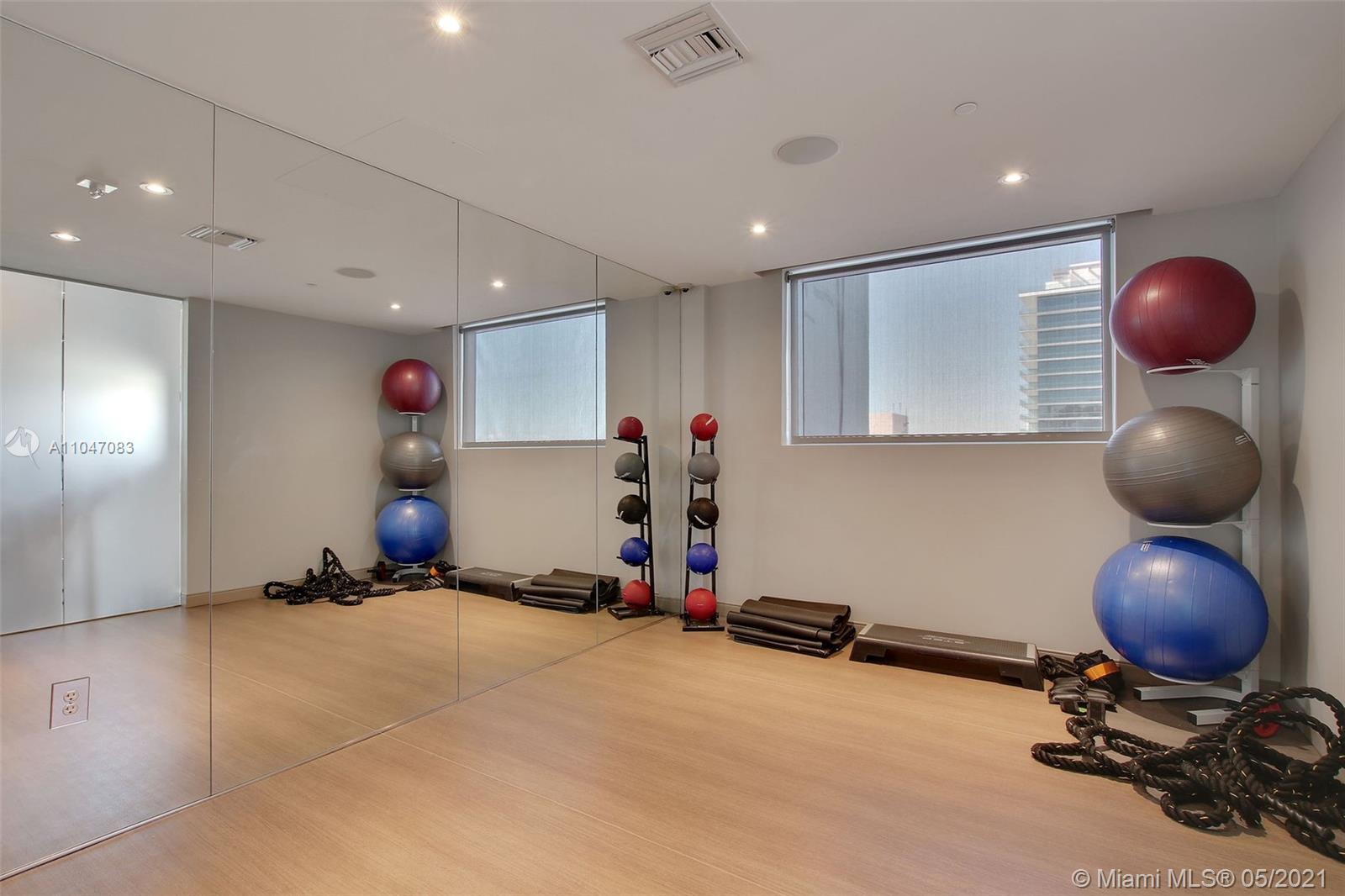 Bal Harbour 101 - Residential