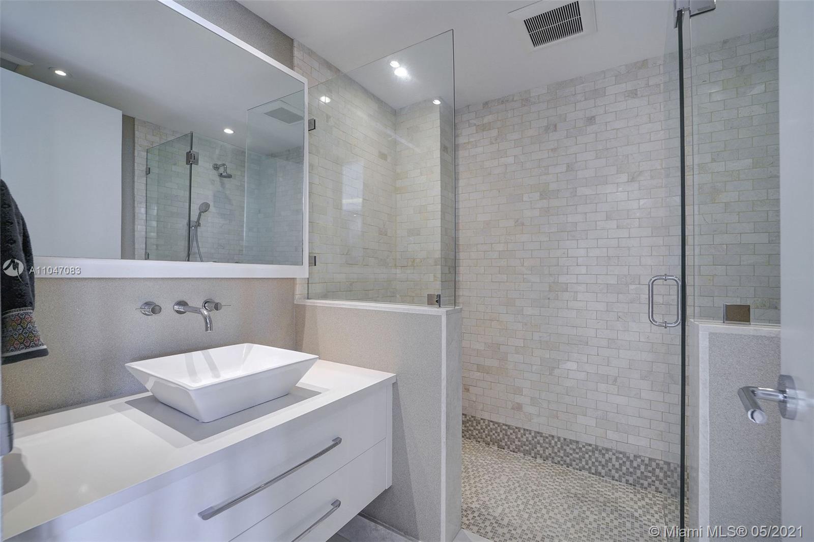 Bal Harbour 101 - Residential