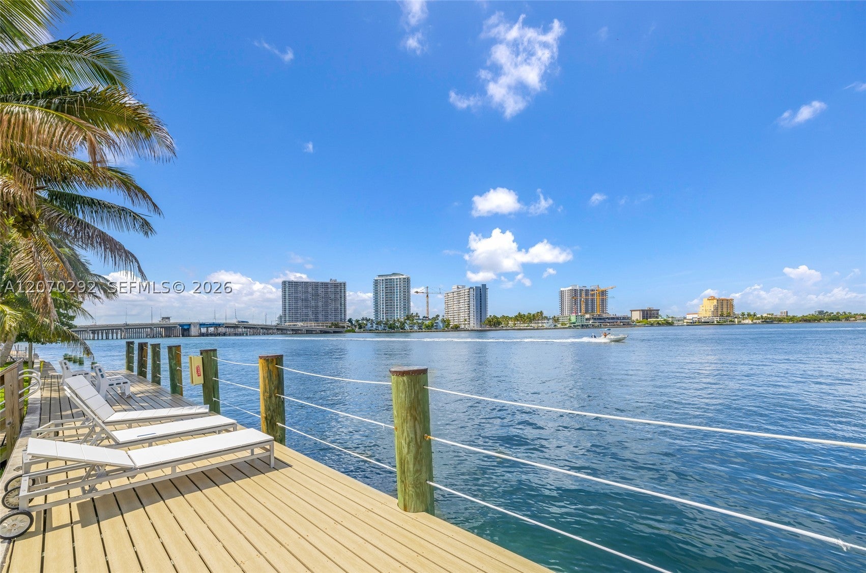 2250 Bay Dr 7, Miami Beach FL 33141