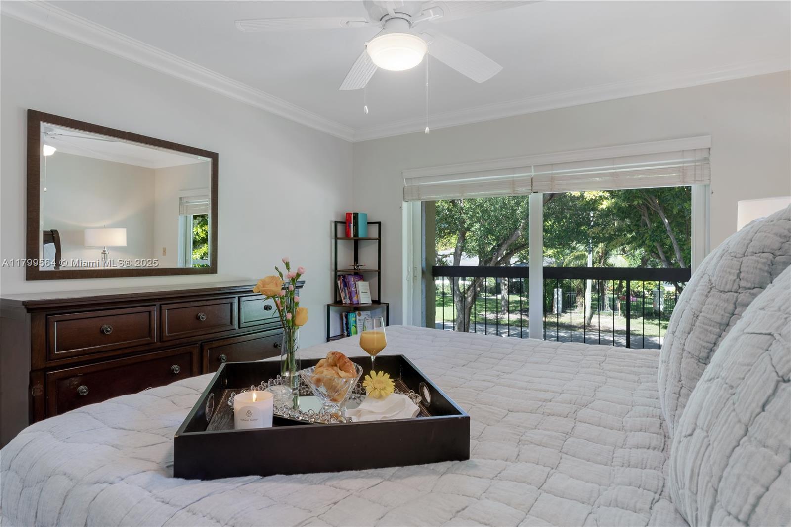 CORAL GABLES RIVIERA SEC - Residential