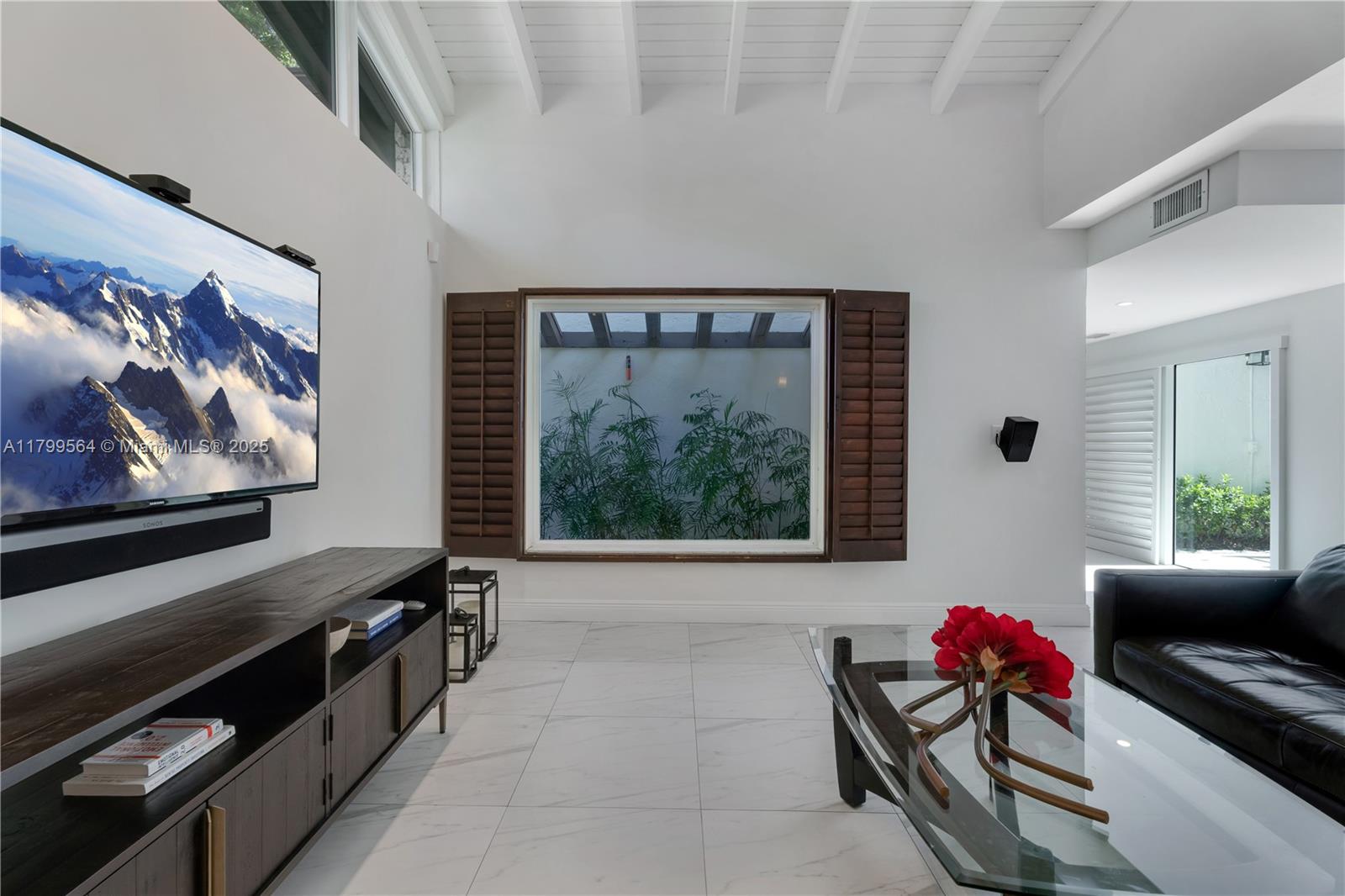 CORAL GABLES RIVIERA SEC - Residential