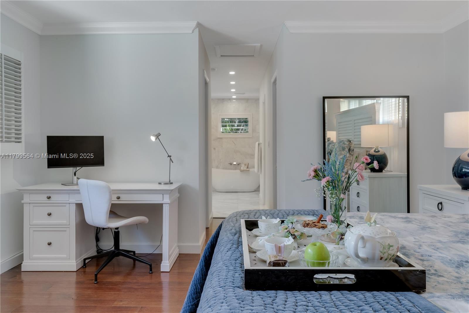 CORAL GABLES RIVIERA SEC - Residential