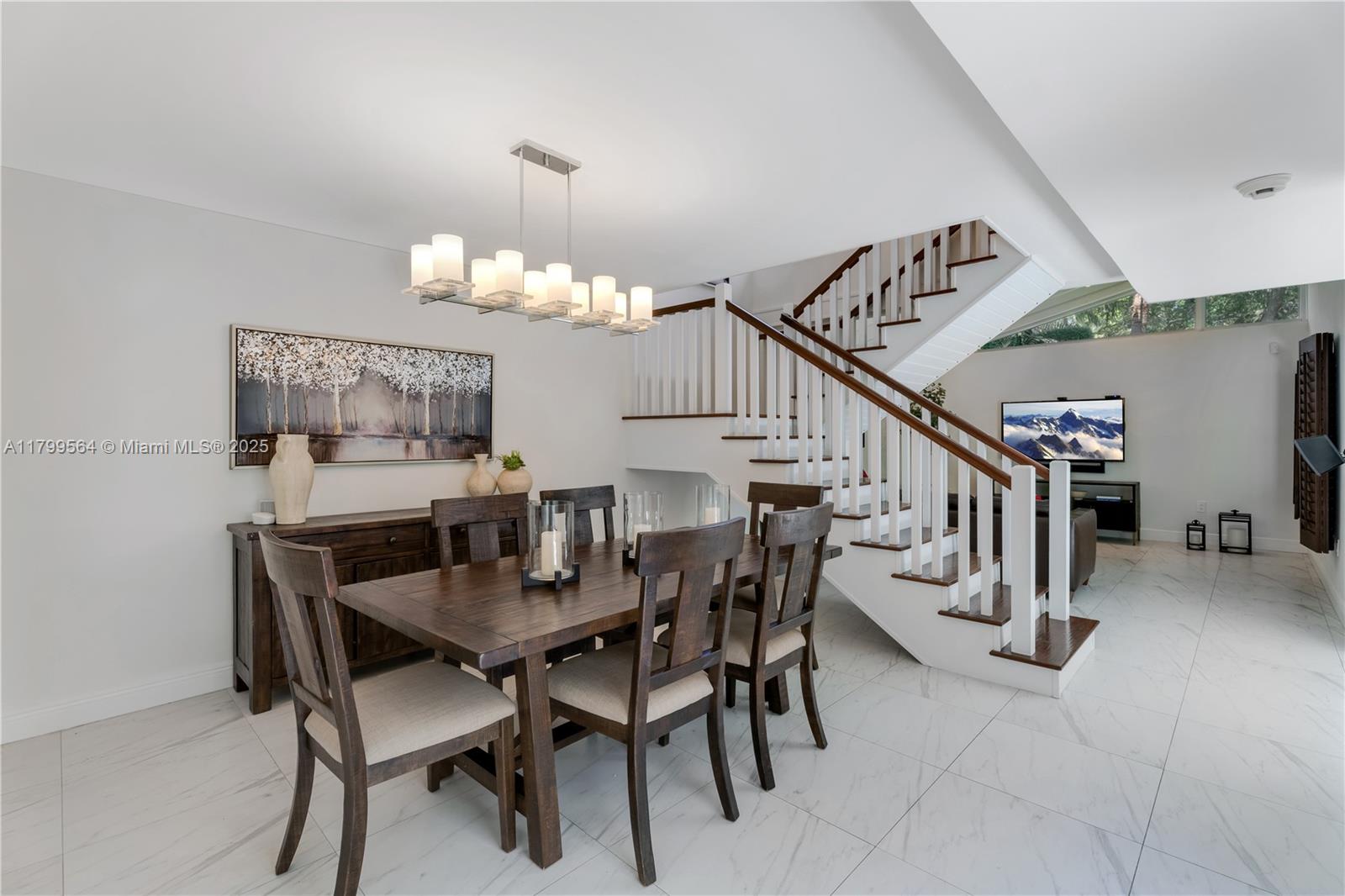 CORAL GABLES RIVIERA SEC - Residential