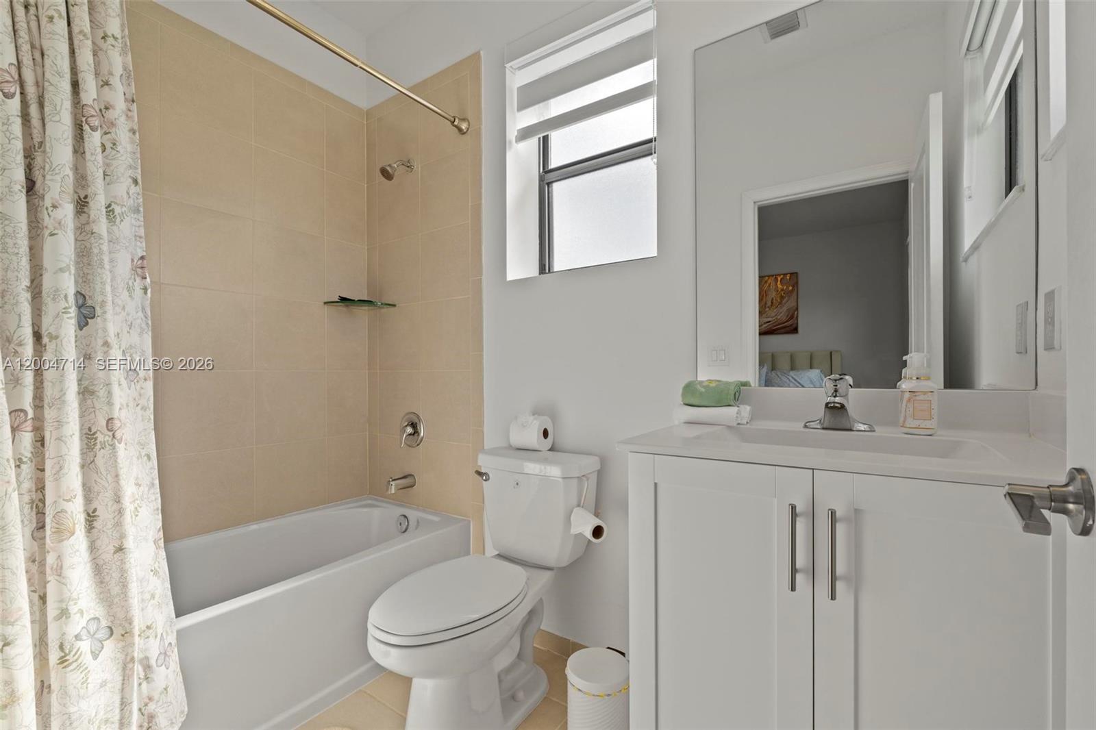 CALIFORNIA CLUB TOWNHOUSE - Residential Lease