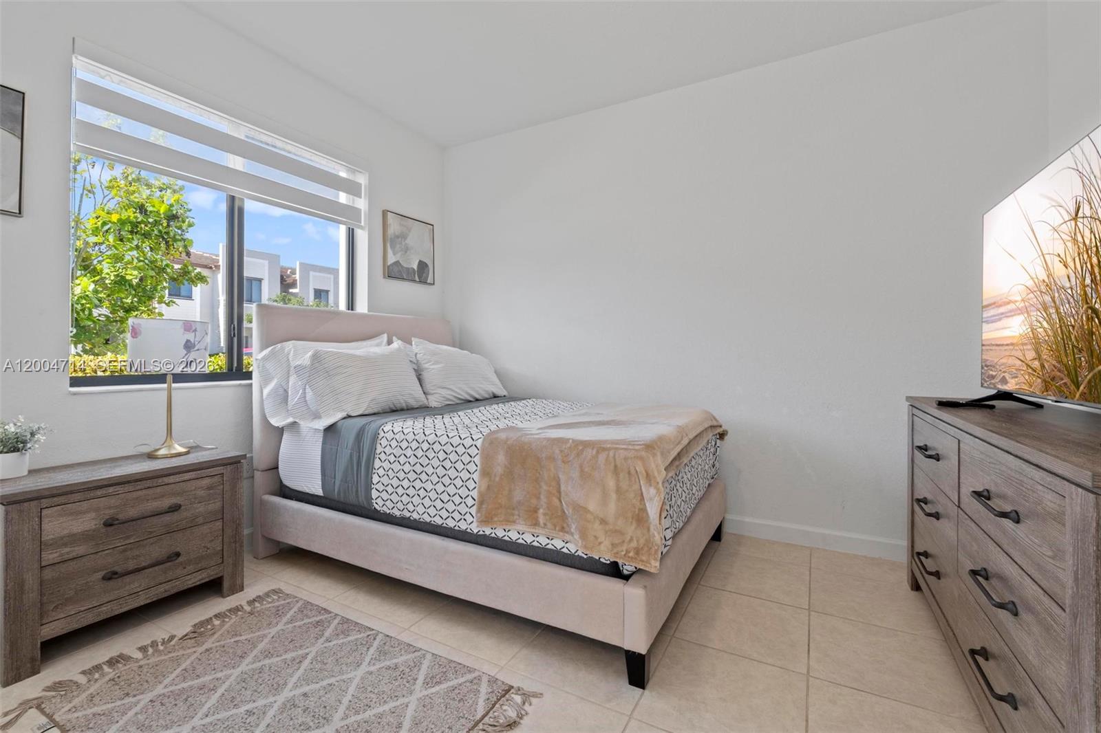 CALIFORNIA CLUB TOWNHOUSE - Residential Lease