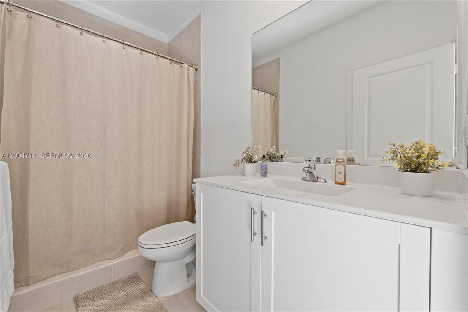 CALIFORNIA CLUB TOWNHOUSE - Residential Lease