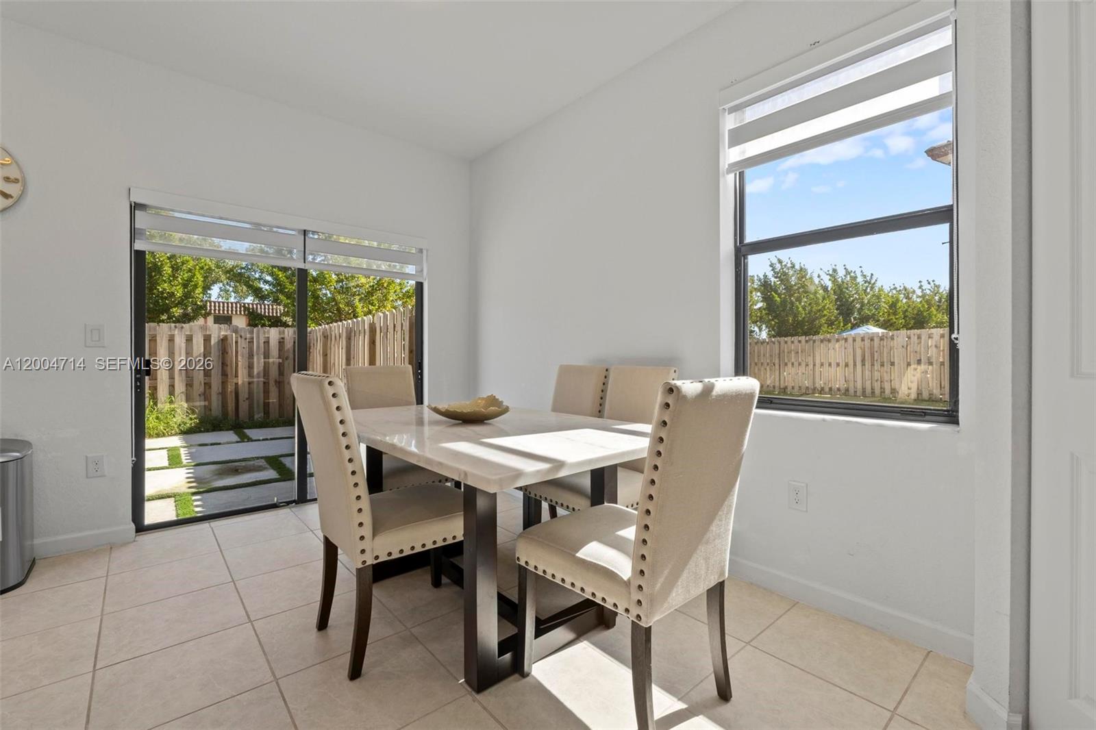 CALIFORNIA CLUB TOWNHOUSE - Residential Lease