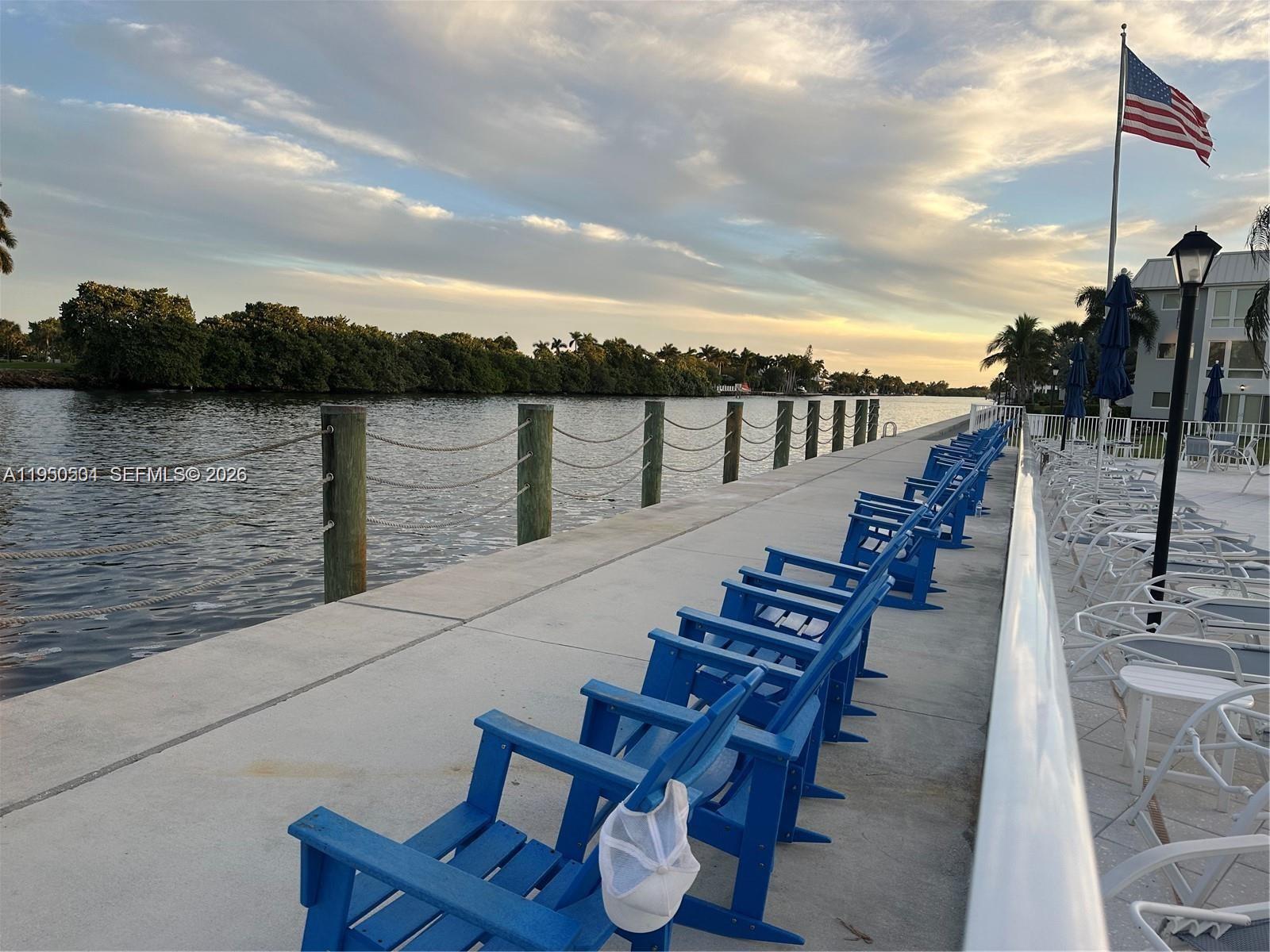 COLONIAL CLUB CONDO SEC 1 - Residential