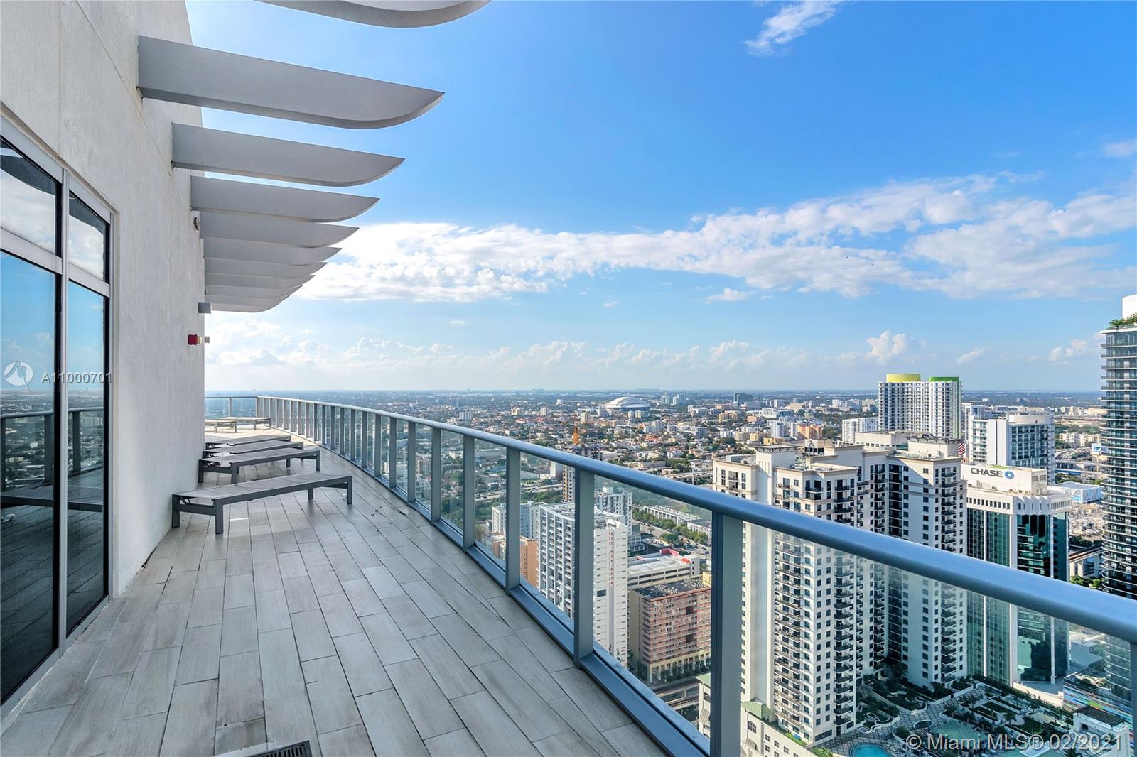 1100 MILLECENTO RESIDENCE - Residential