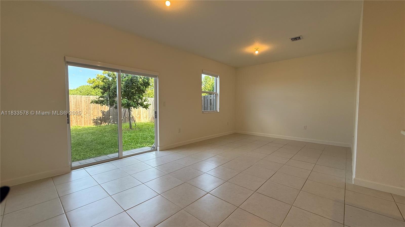 1150 SE 26th Ter