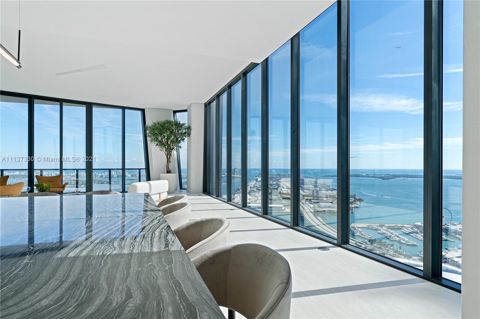 ONE THOUSAND MUSEUM - Residential